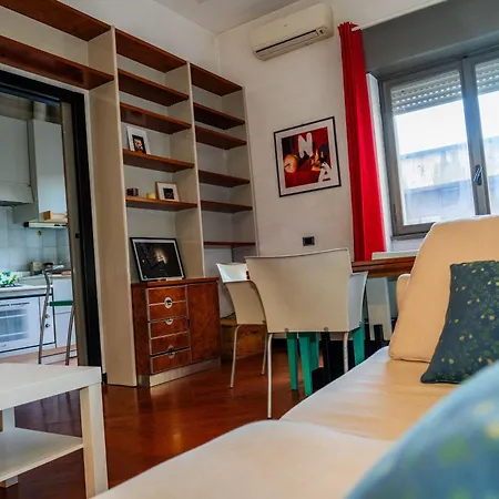 Da Sesto 22 Welcomely Apartament *
